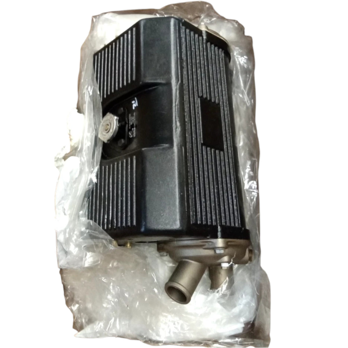 3966252 Genuine Cummins Heat Exchanger