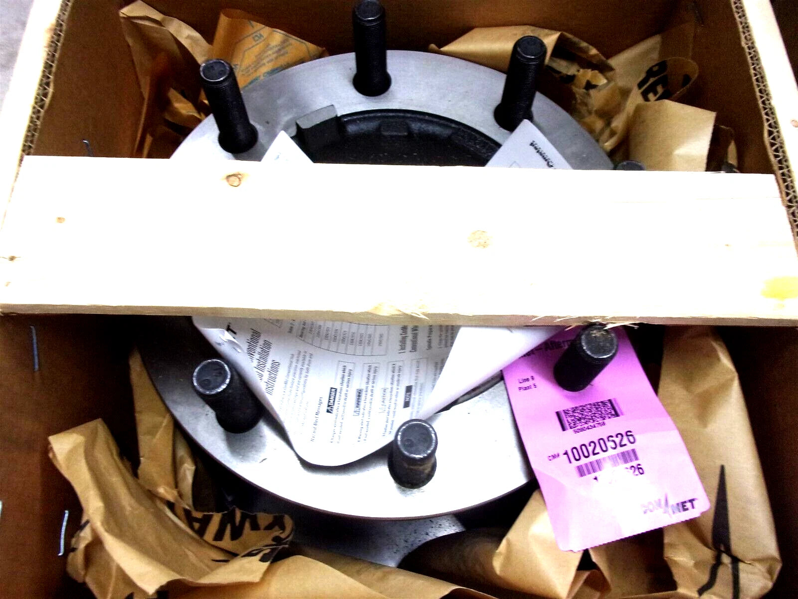 New International ConMet Front Wheel Hub with Rotor