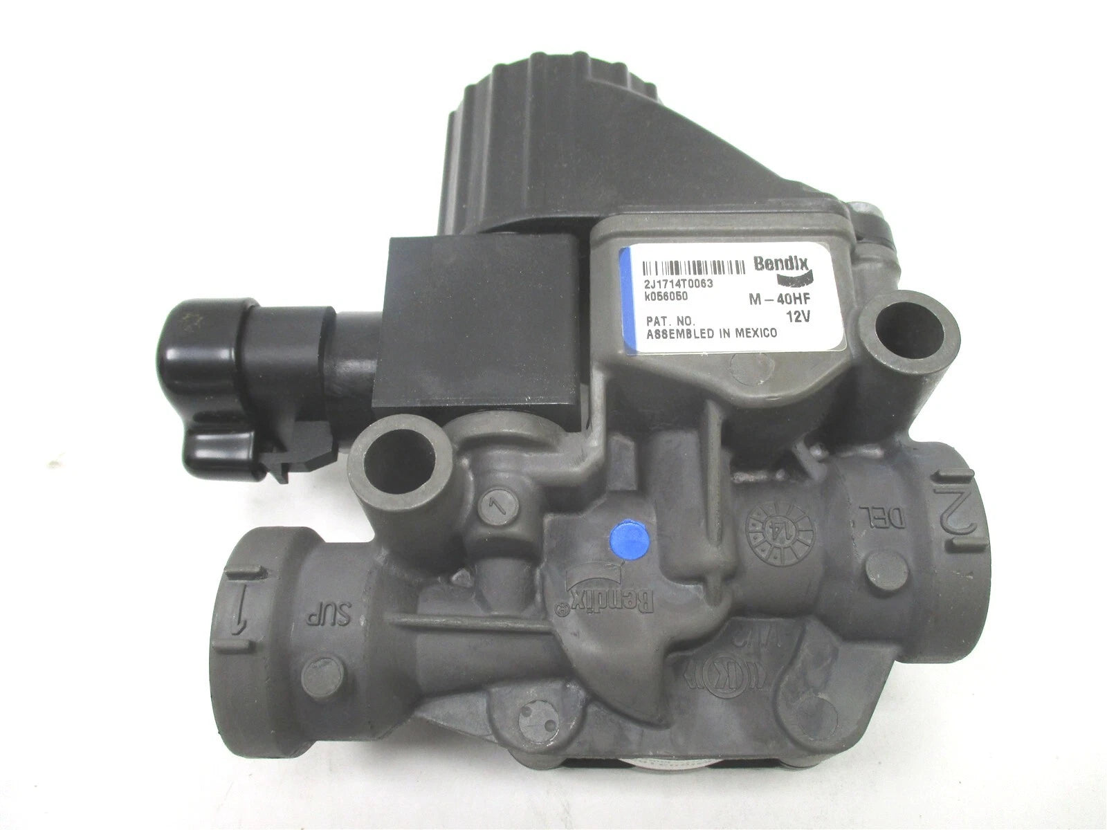 New OEM International M40HF ABS Modulator Valve Bendix K056051 M-40HF