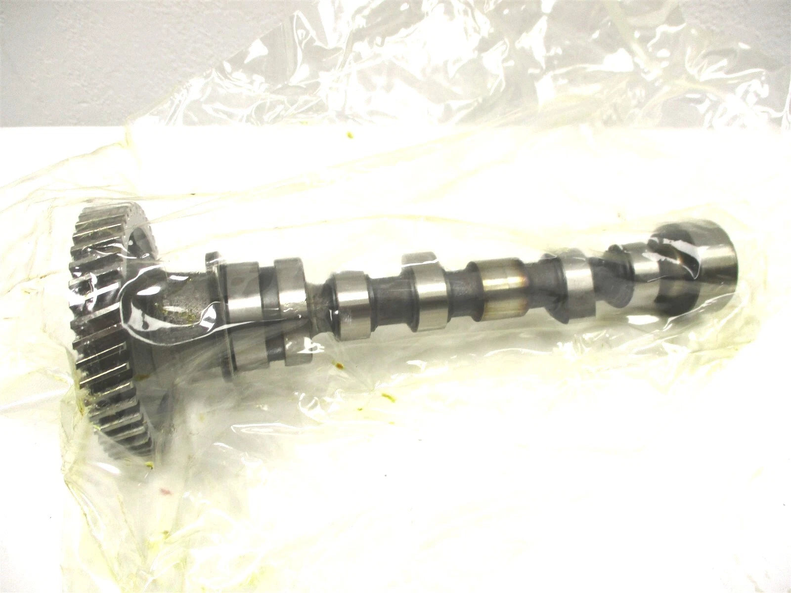Genuine Kubota Camshaft Assembly Z482
