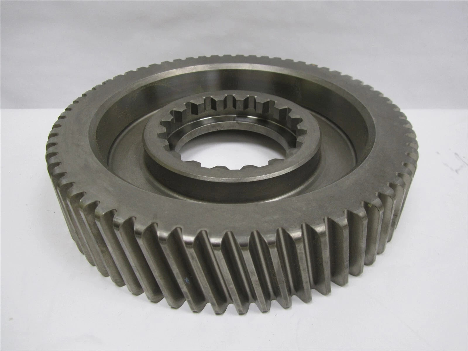 New International Eaton Main Shaft Auxiliary Gear