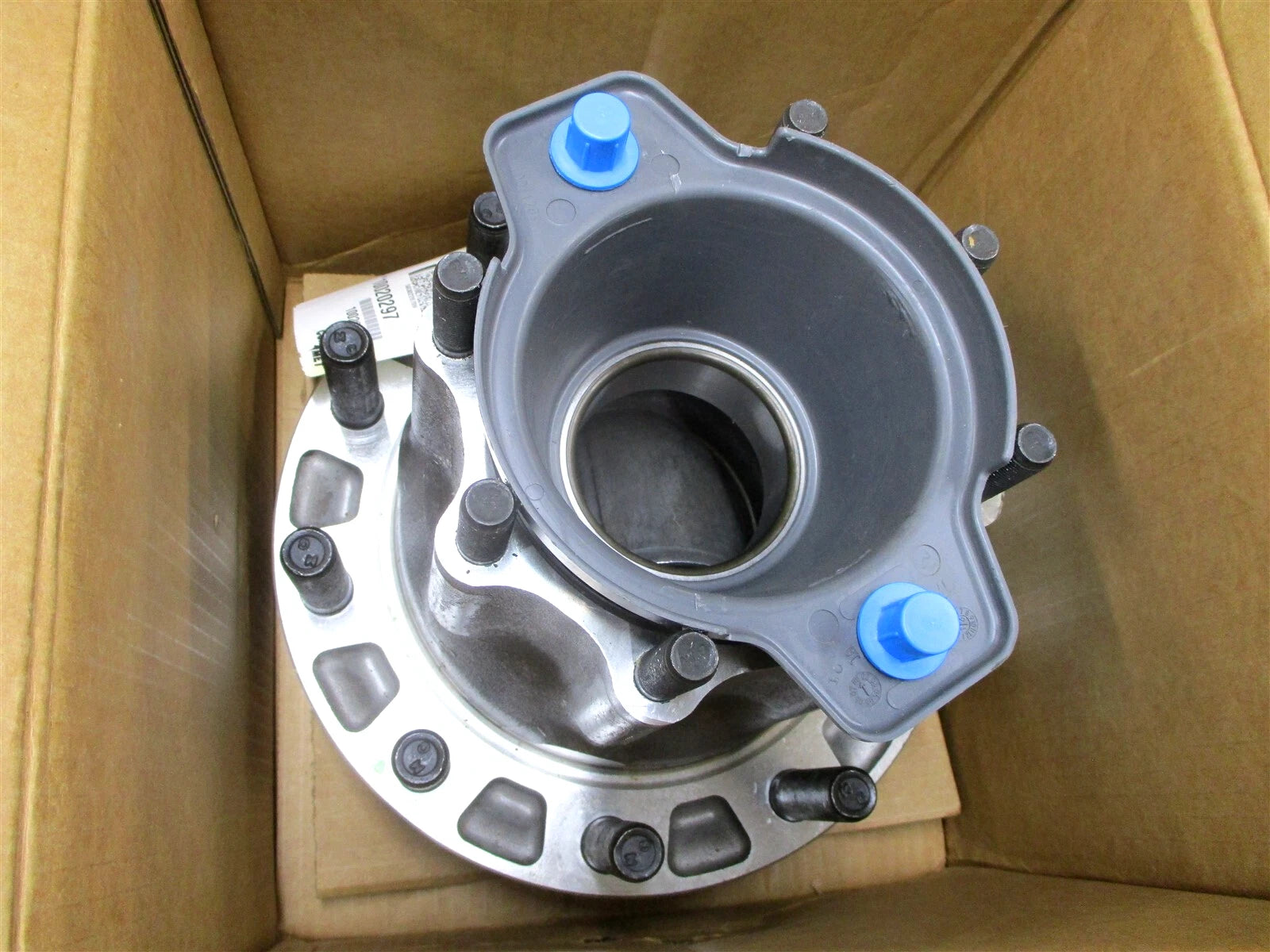 New International Pre Set Aluminum Rear Wheel Hub Assembly