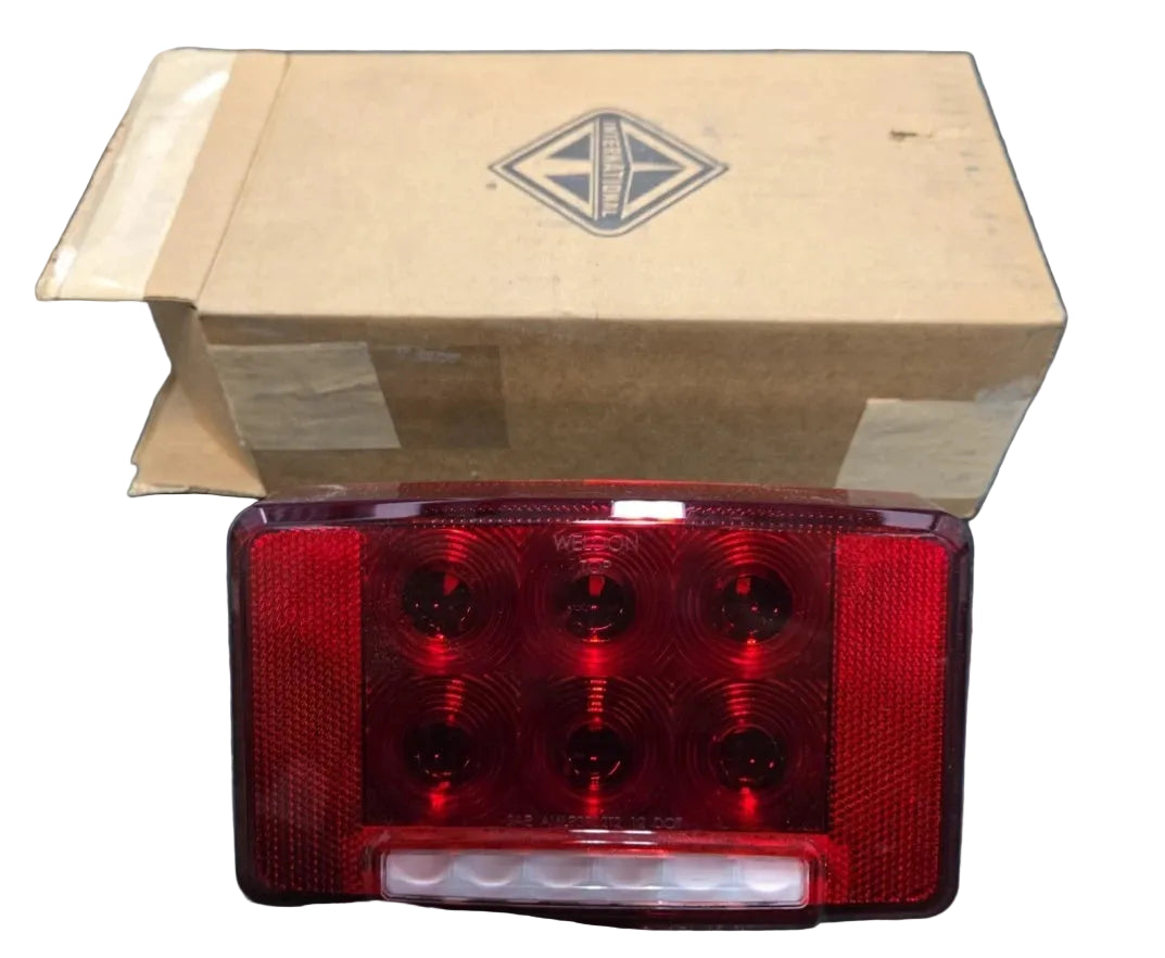 6107039C93 Genuine International Tail Light and Stop Led Box