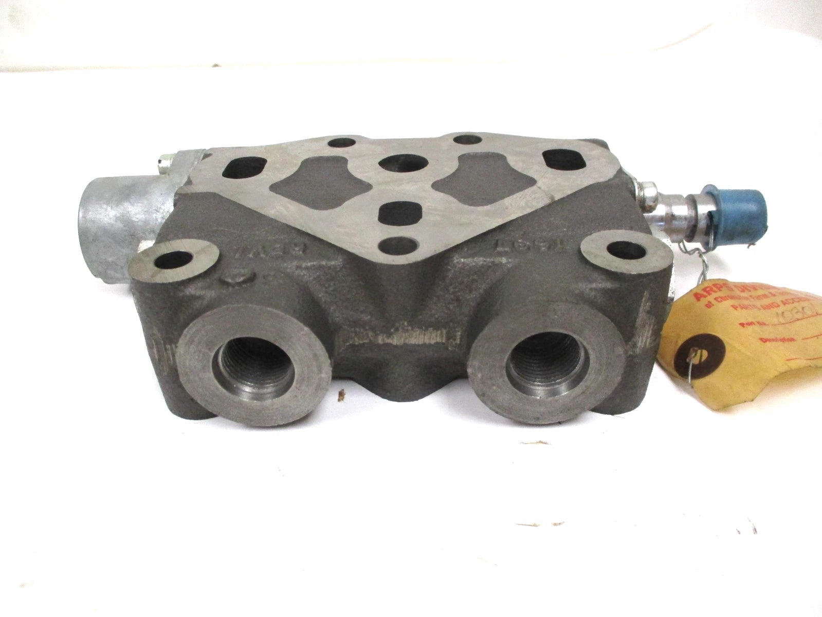 Genuine OEM Kubota Hydraulic Section Valve L4510 Gresen
