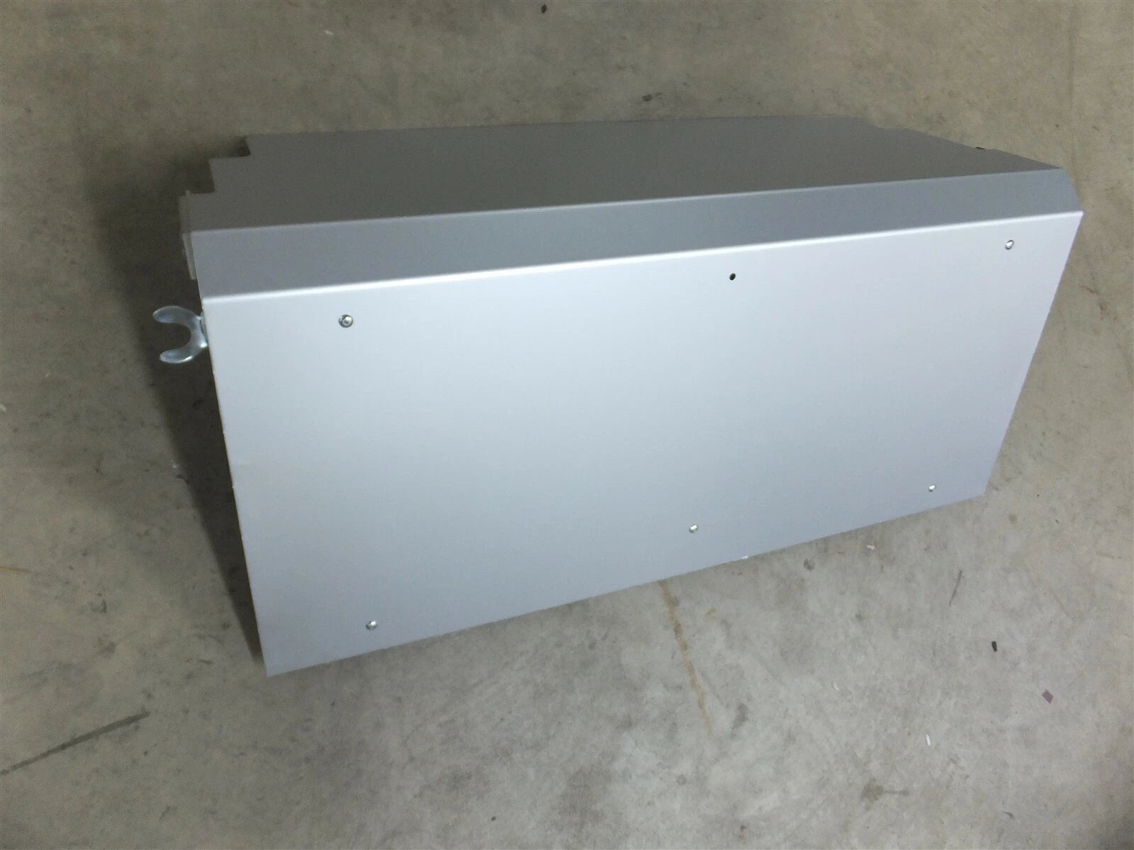 New OEM International Battery Box Alumimum 30 In. Cover Assembly