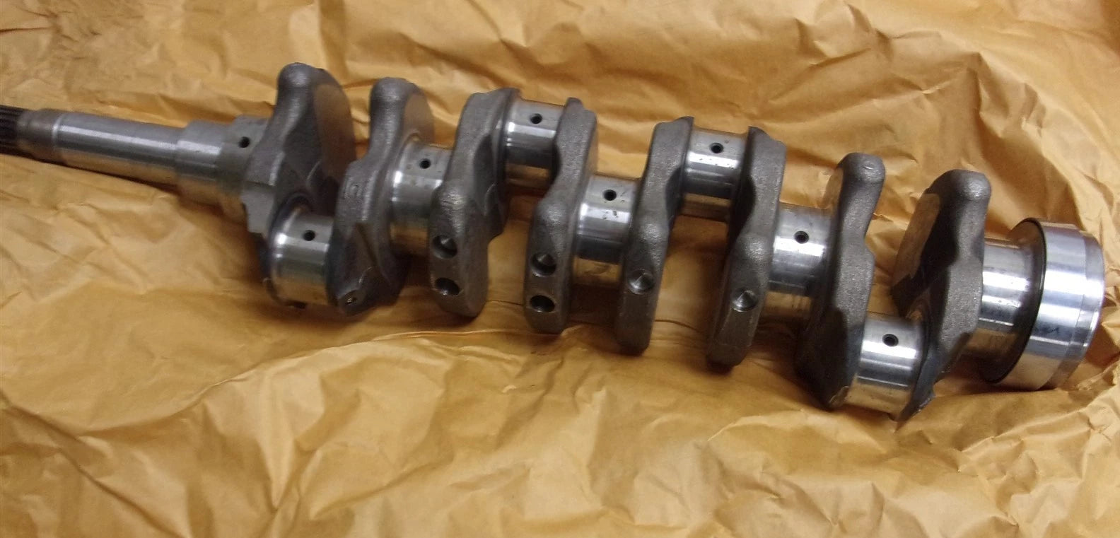 Genuine OEM Kubota Crankshaft V1903 V2003 V2203 17116-23020