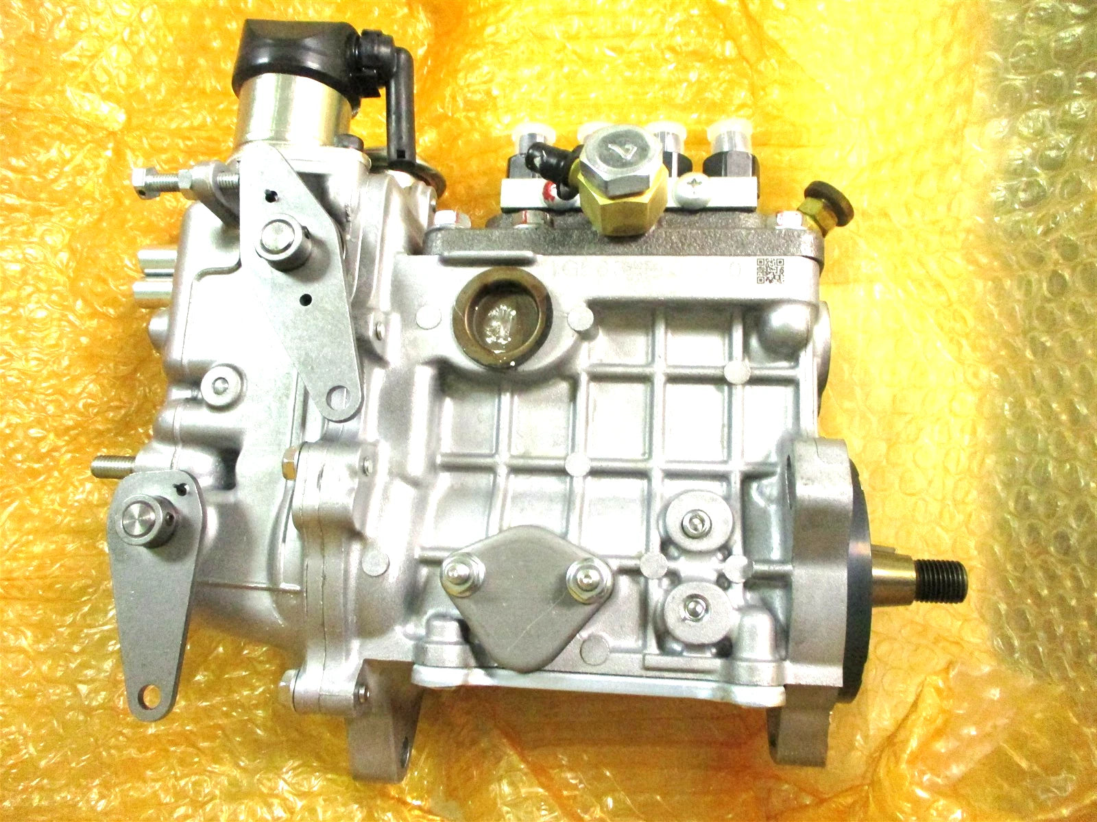 Genuine Kubota Diesel Injection Pump Kit V3300 Engine