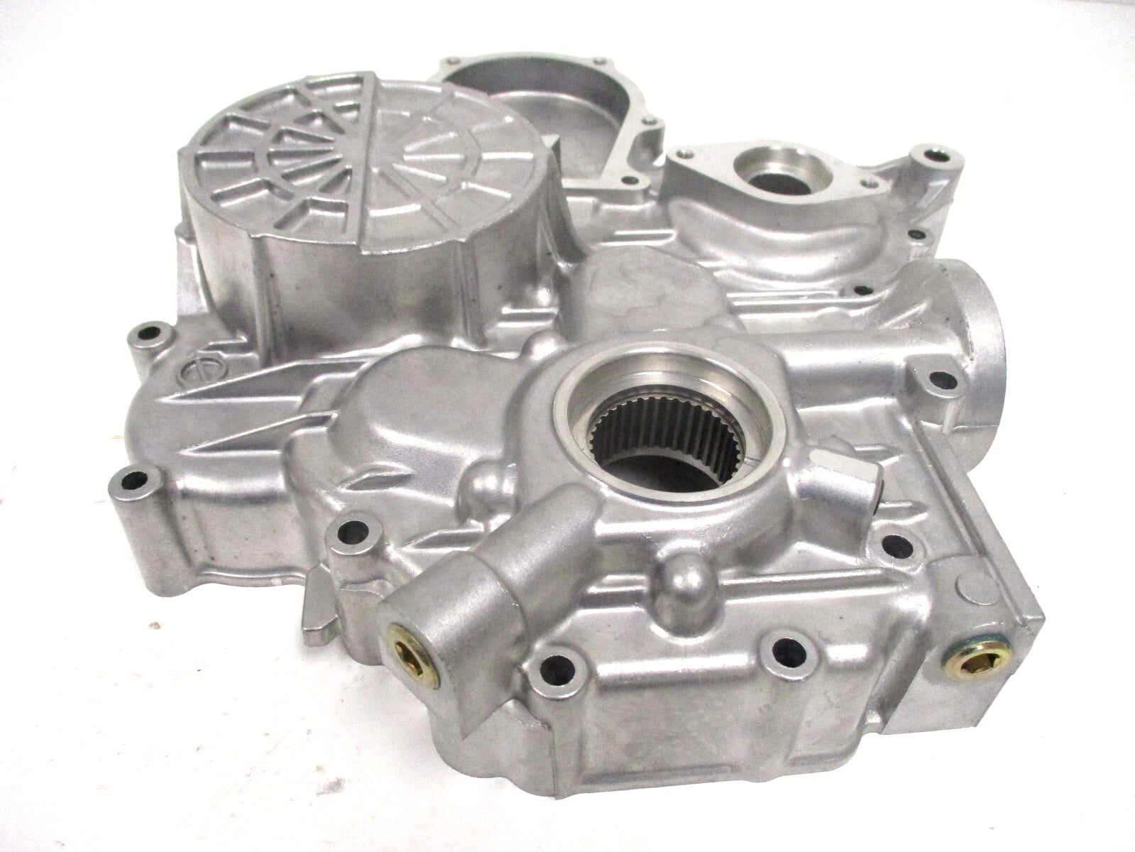 Genuine OEM Kubota Engine Gear Case D1105 D1505 17218-04028