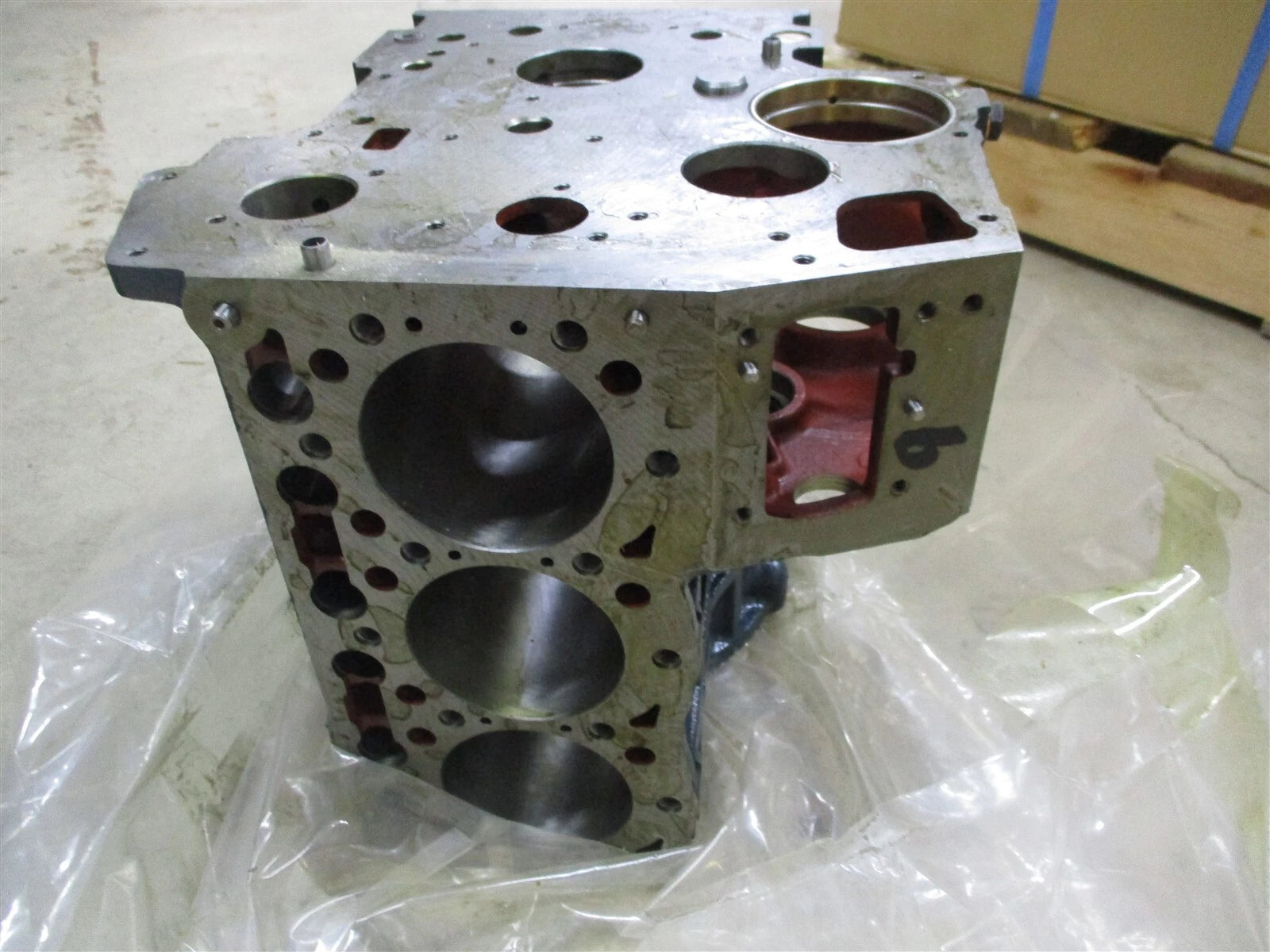 OEM Kubota Engine Crankcase F2560 KX41-2 KX61-2 16613-01012