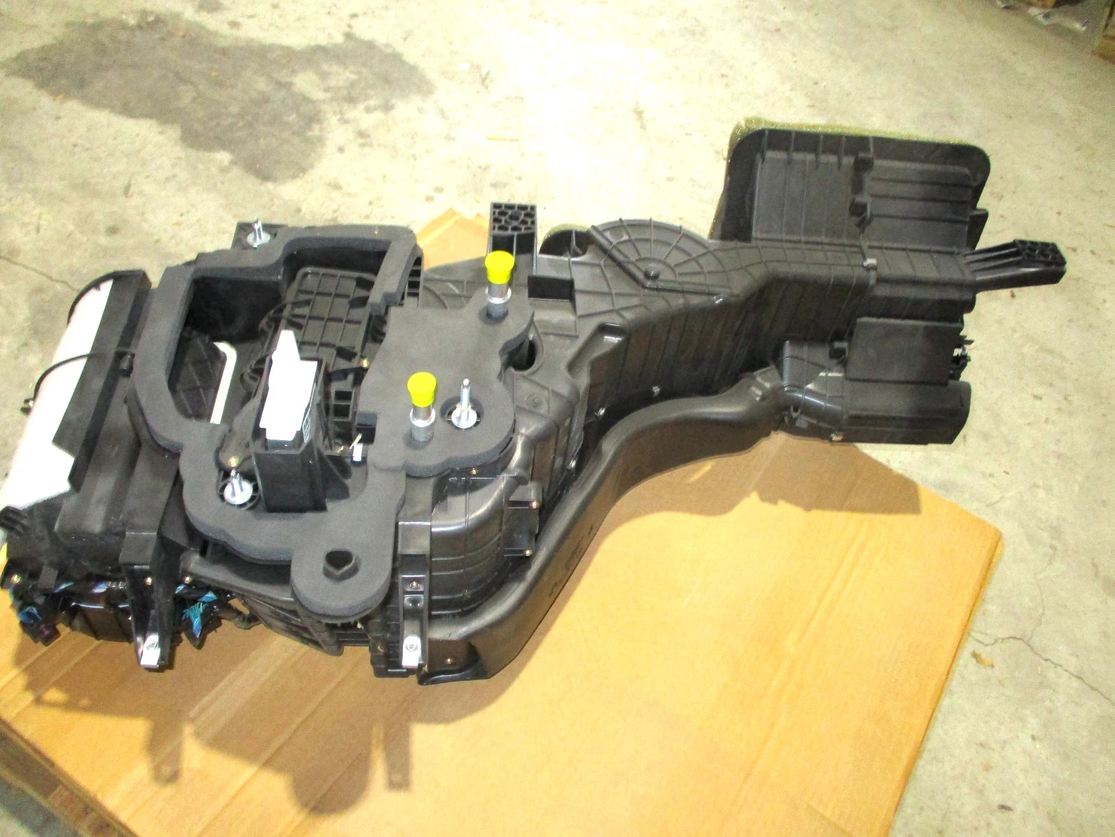 New International Lt 625 Truck AC Heater Housing Module Sleeper Cab