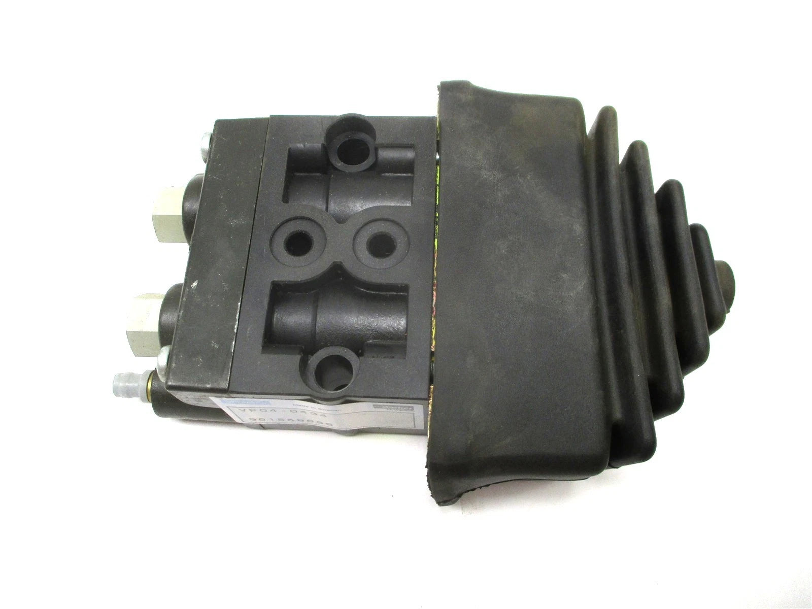 New Parker Pneumatic Proportional Remote Control Valve