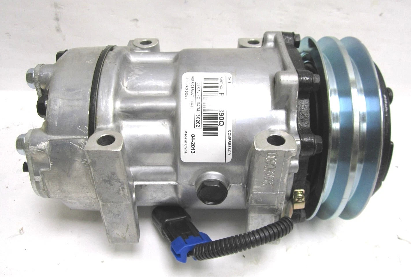 Fleetrite A/C Compressor 2-GROOVE Direct Mount 134a 132mm Sanden 4890