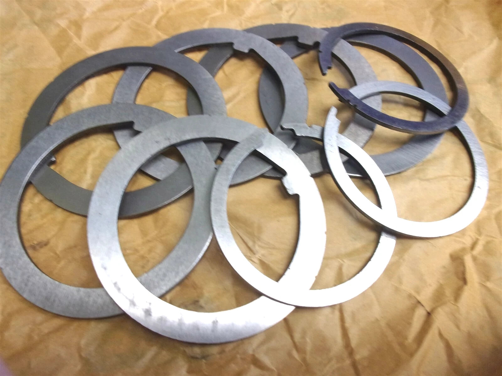 New Spicer Snap Ring and Washer Kit