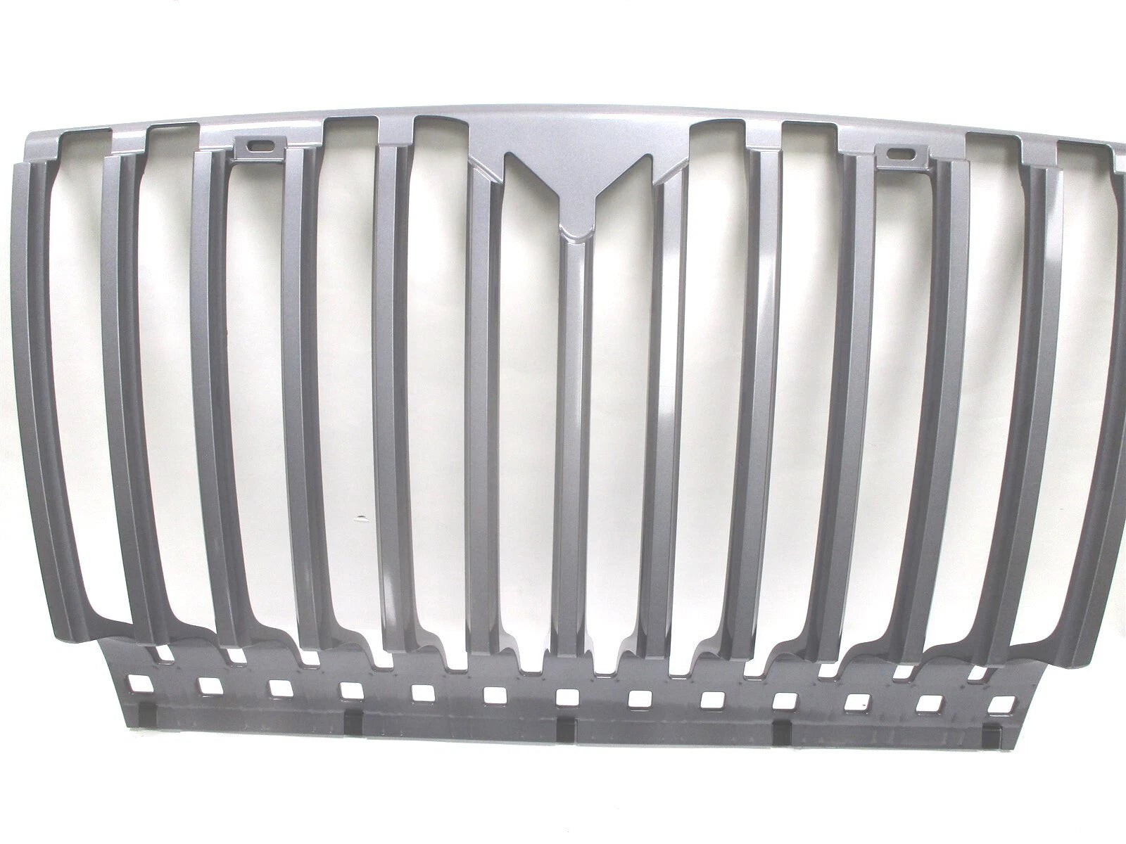 International Painted Grille Assembly Workstar 7400 7500 7600 7700