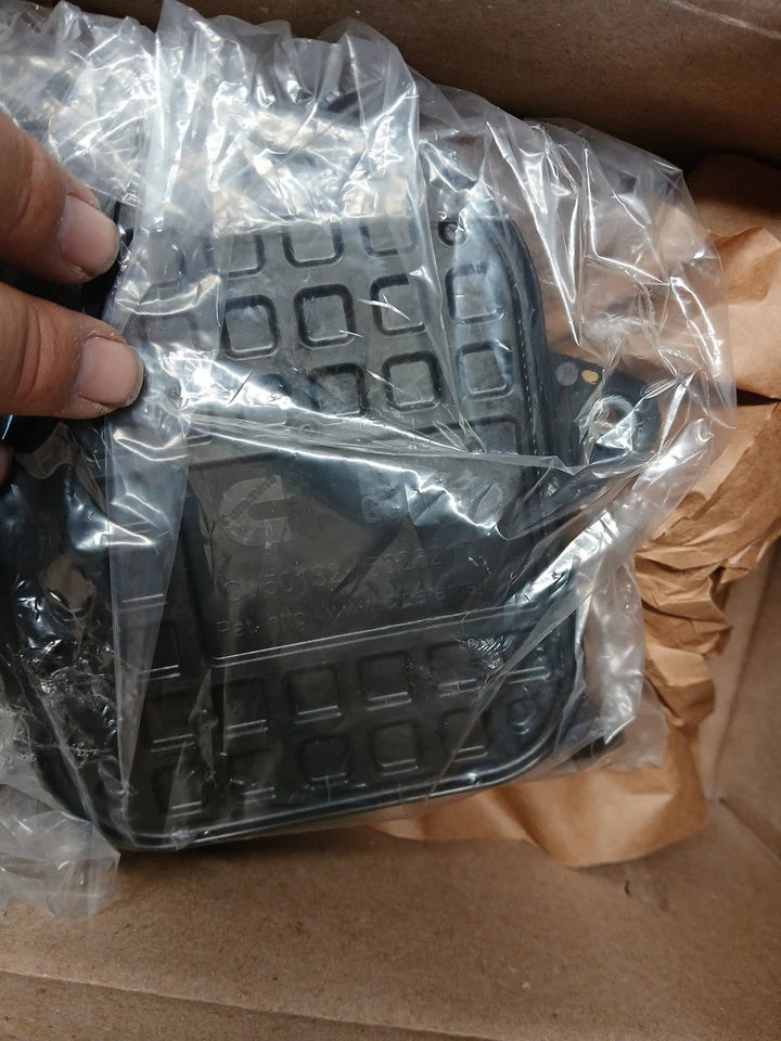 5626217 Genuine Cummins Crankcase Breather