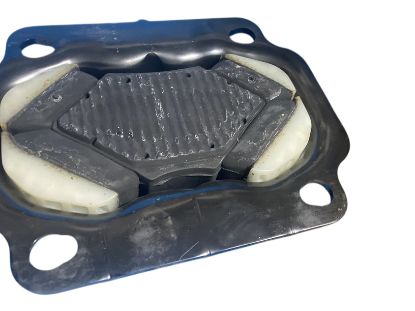 12446TBG Genuine Paccar Rear Engine Support