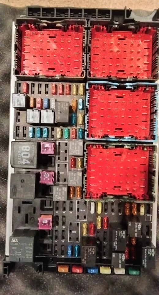 P27-1223-0101 Genuine Paccar Fuse Block Assembly Cab Pdc 2.1M