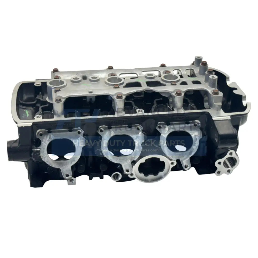 T1159010 Triumph Cylinder Head