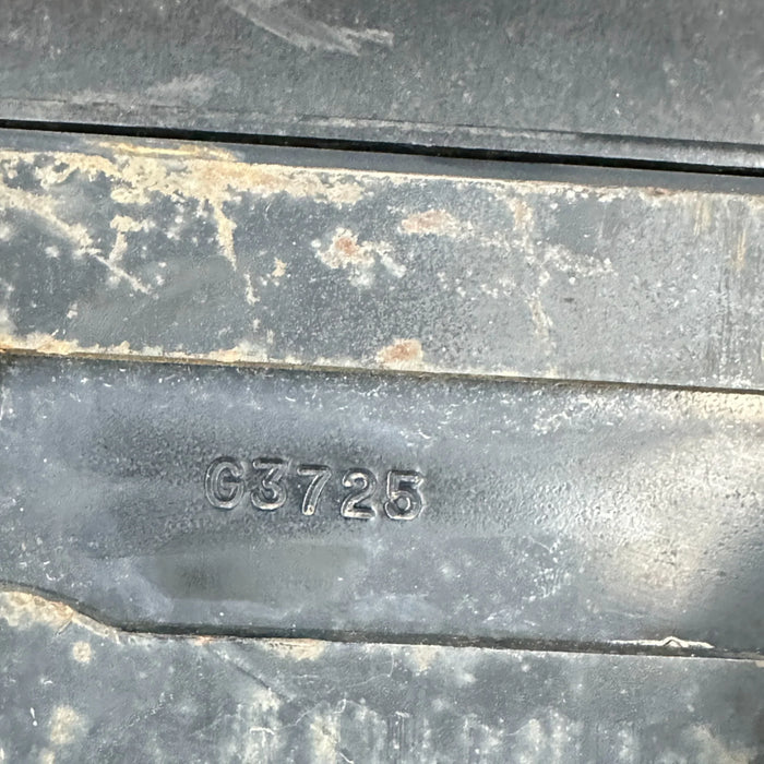 U3932002 Genuine Behr Radiator For Freightliner With A Frame