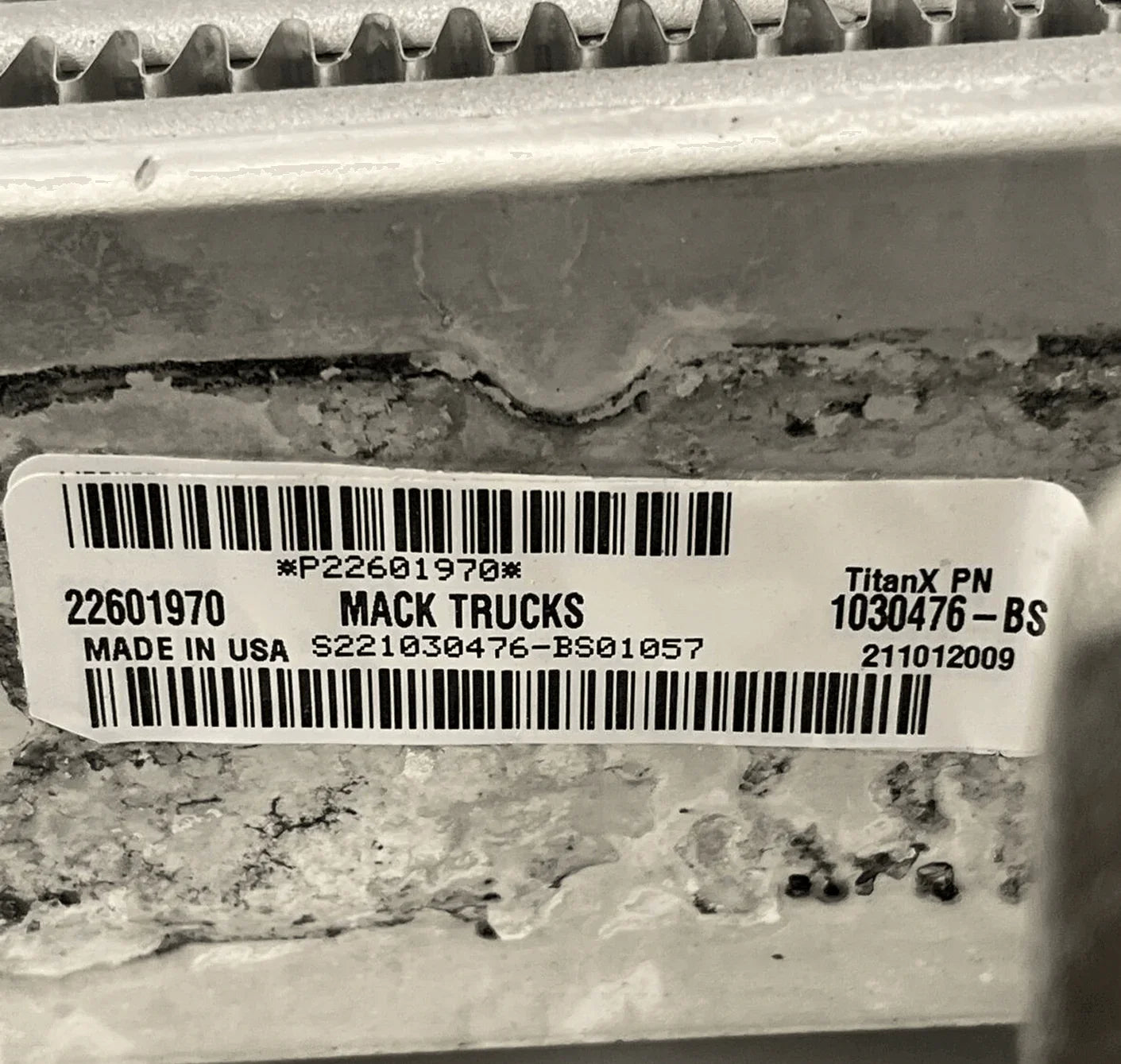 VAB1030390 Oem Mack Charge Air Cooler