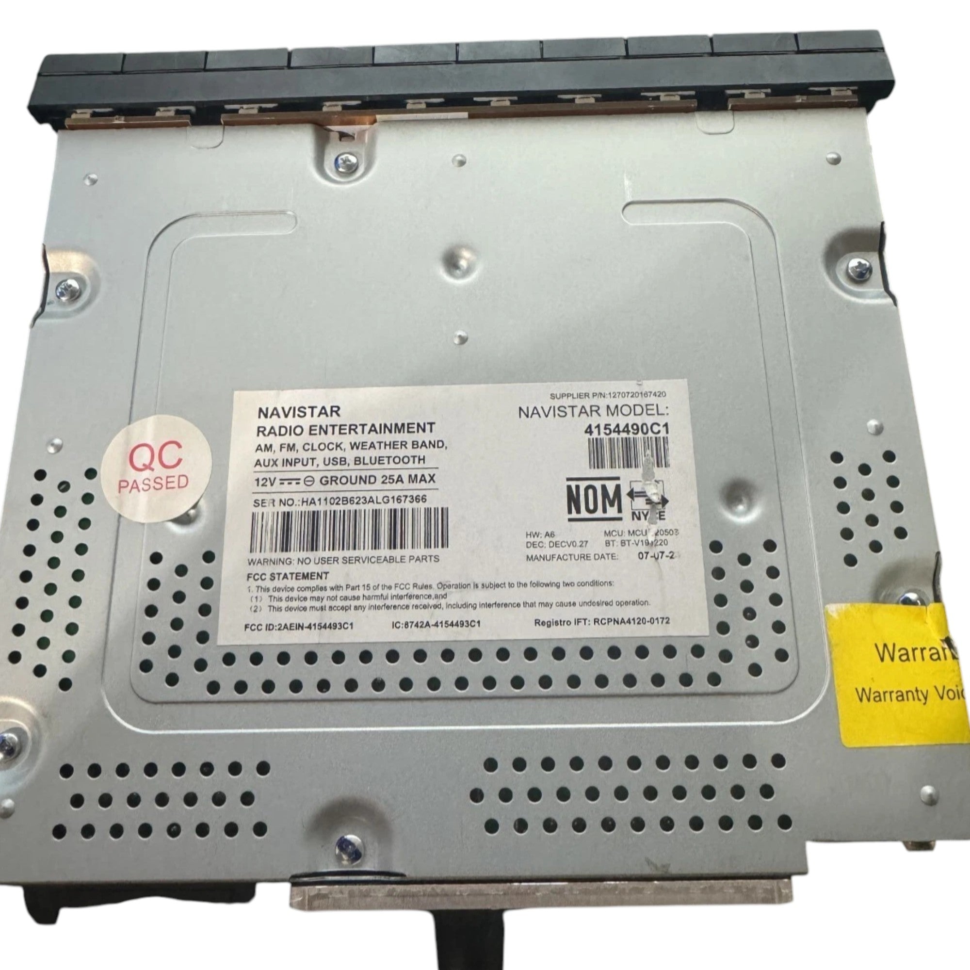 4154490C1 Genuine International Radio Part # Bluetooth/AUX/USB