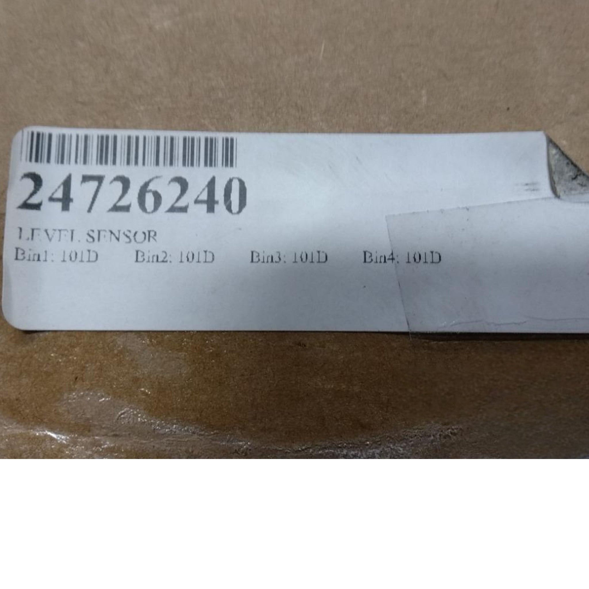 24726240 Genuine Mack Level Sensor