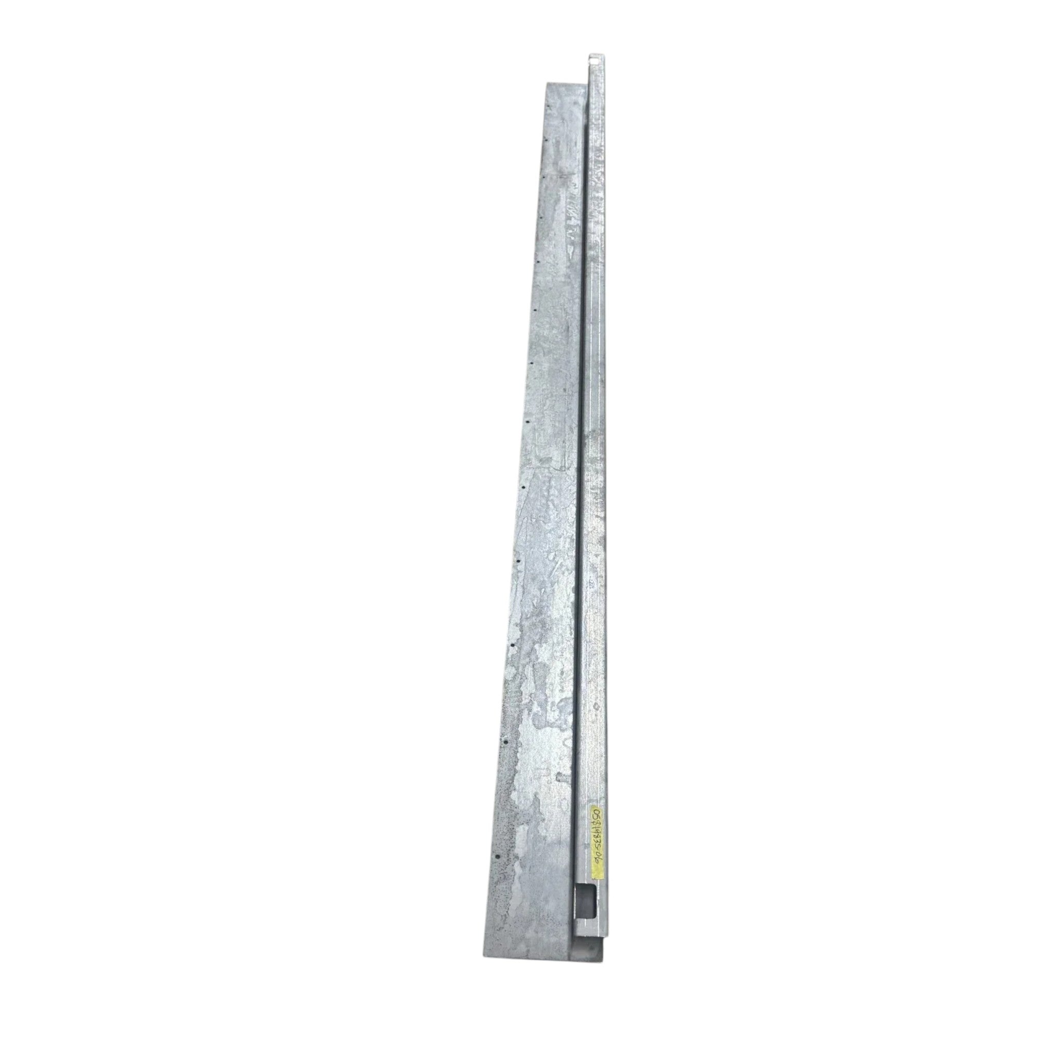 05S19835-06 Supreme Body Corner Post,12G,Galvanized,13.375 X108.25